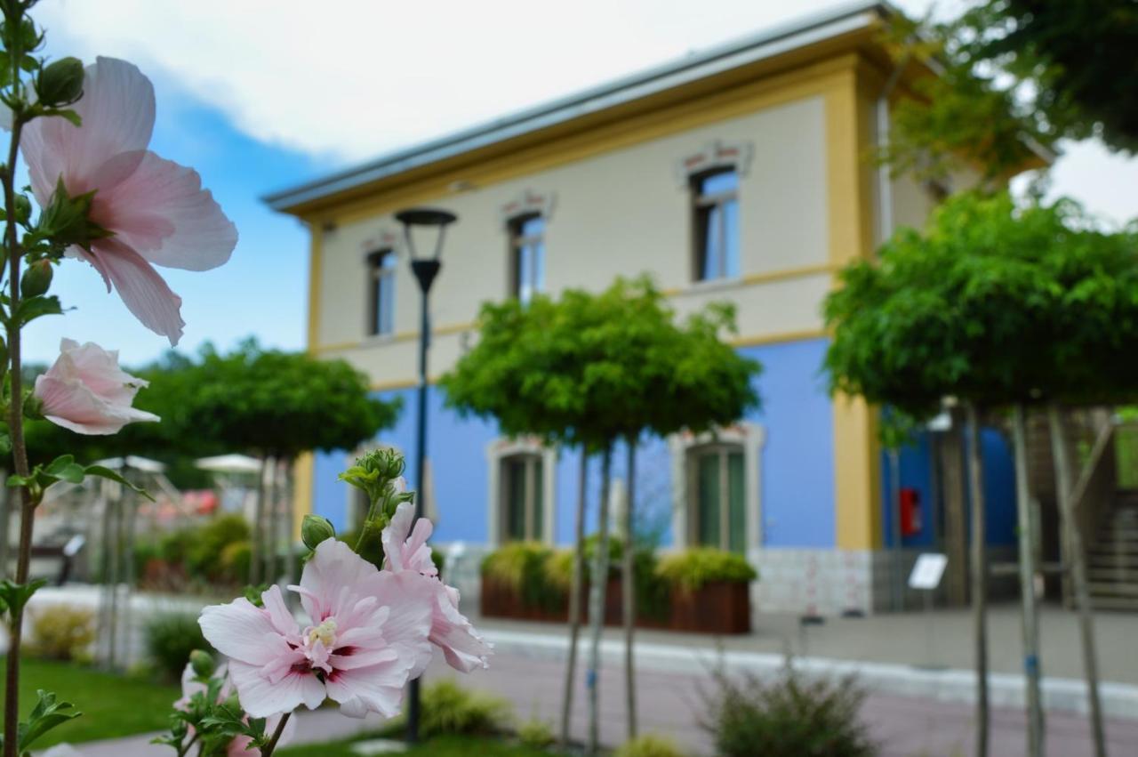 Borgo Stazione Bike Inn Valeggio sul Mincio Zewnętrze zdjęcie